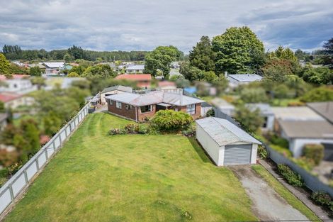 Photo of property in 19 Neal Street, Temuka, 7920