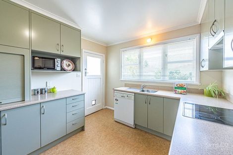 Photo of property in 26 Selwyn Crescent, College Estate, Whanganui, 4500