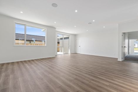 Photo of property in 18 Murray Ward Drive, Te Kauwhata, 3710