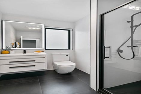 Photo of property in 54d Te Atatu Road, Te Atatu South, Auckland, 0610