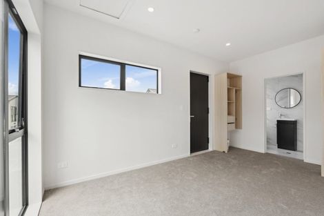 Photo of property in 52 Opoka Street, Papakura, 2110