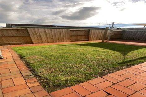 Photo of property in 23 Mair Street, Regent, Whangarei, 0112