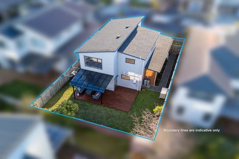 Photo of property in 17 Toanui Road, Hobsonville, Auckland, 0616