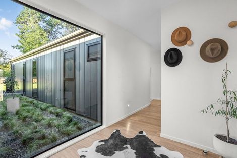 Photo of property in 30 Orchard Road, Greytown, 5712