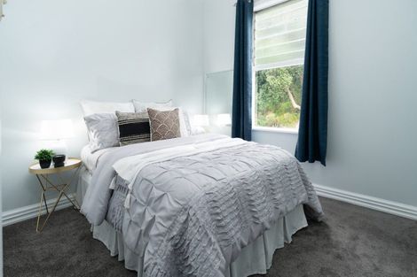 Photo of property in 4 Russell Terrace, Newtown, Wellington, 6021