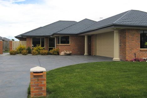 Photo of property in 3 Oratia Grove, Northwood, Christchurch, 8051