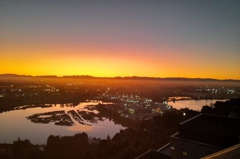 Photo of property in 102 Cannon Hill Crescent, Mount Pleasant, Christchurch, 8081