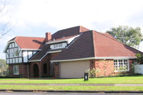 Photo of property in 1 Oleander Point, Farm Cove, Auckland, 2012
