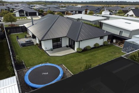 Photo of property in 72 Tiritiri Moana Drive, Pegasus, 7612