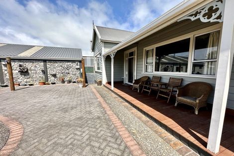 Photo of property in 58 Seymour Street, Waitara, 4320