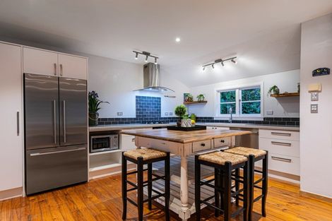 Photo of property in 7 Tipau Street, Torbay, Auckland, 0630