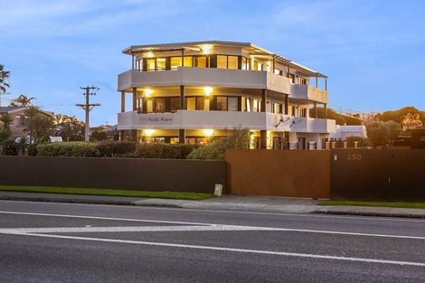 Photo of property in 1/248 Hibiscus Coast Highway, Orewa, 0931