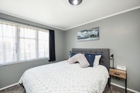 Photo of property in 42 Clyde Crescent, Roslyn, Palmerston North, 4414