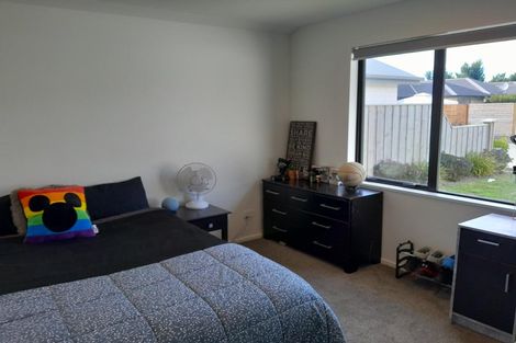 Photo of property in 24 Whakatipu Street, Pegasus, 7612