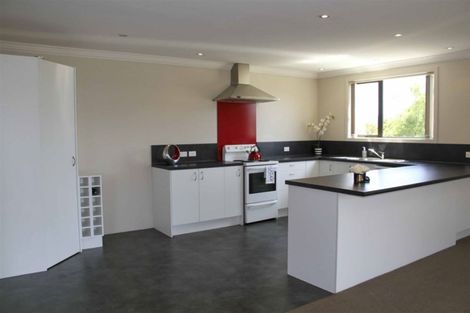 Photo of property in 7 Papatotara Road, Tuatapere, 9620