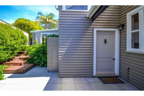 Photo of property in 11 Fairway Drive, Kerikeri, 0230