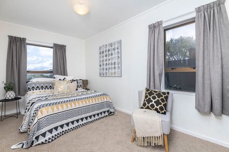 Photo of property in 3b Jasons Place, Churton Park, Wellington, 6037