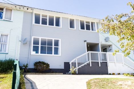 Photo of property in 25 Roberts Street, Tawa, Wellington, 5028