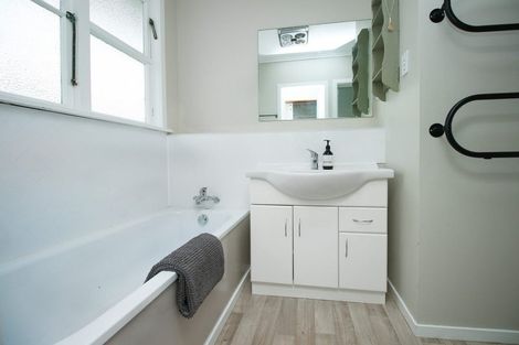 Photo of property in 32 Mccardle Road, Pahiatua, 4984