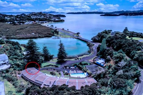 Photo of property in Bridgewater Apartments, 310/7 Te Rangi Cross Road, Paihia, 0200