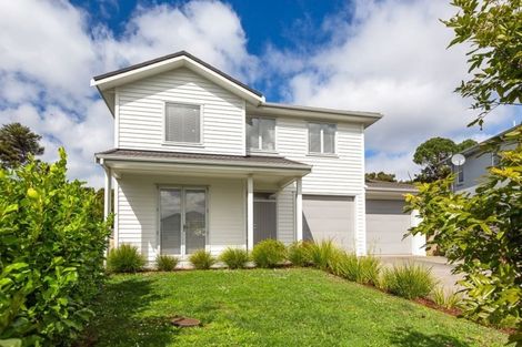 Photo of property in 61 Mackay Drive, Greenhithe, Auckland, 0632