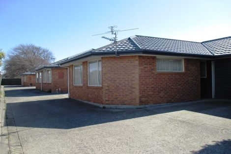 Photo of property in 17d Division Street, Riccarton, Christchurch, 8041