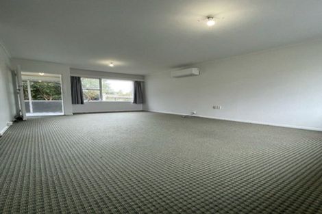 Photo of property in 26 West Coast Road, Glen Eden, Auckland, 0602