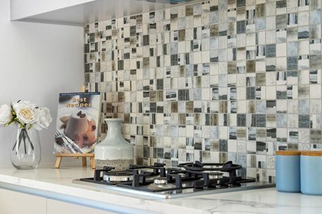 Photo of property in 9 Rosedale Road, Pinehill, Auckland, 0632