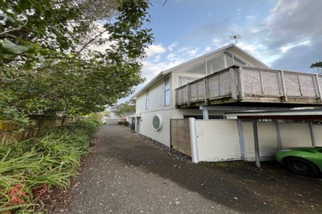 Photo of property in 1/7 Beach Haven Road, Beach Haven, Auckland, 0626