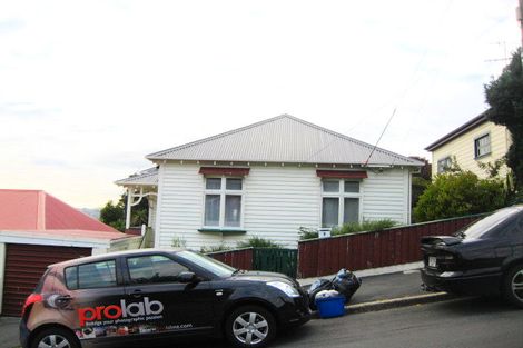 Photo of property in 9 Cole Street, Caversham, Dunedin, 9012