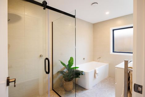 Photo of property in 26 Silicon Way, Fitzherbert, Palmerston North, 4410