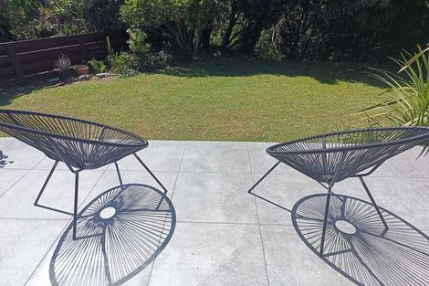 Photo of property in 1/5 Wilmshurst Place, Tawa, Wellington, 5028