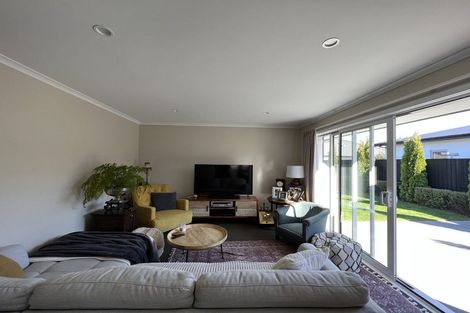 Photo of property in 48 Dunlops Crescent, Marshland, Christchurch, 8083