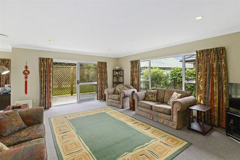 Photo of property in 35 Spackman Crescent, Paraparaumu, 5032