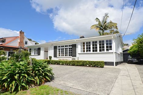 Photo of property in 8 Rurumoki Street, Regent, Whangarei, 0112