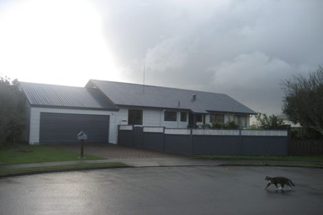 Photo of property in 27 Rutland Street, Fairview Downs, Hamilton, 3214