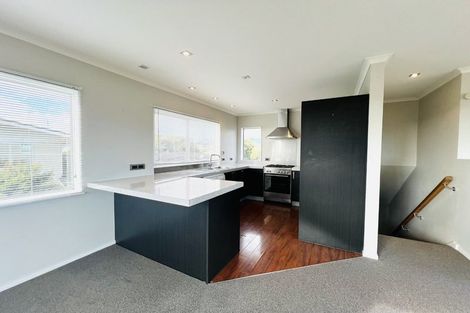 Photo of property in 69 Queens Road, Waikanae Beach, Waikanae, 5036