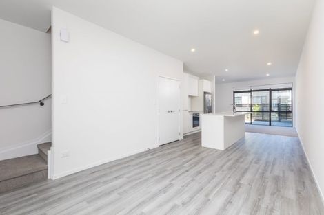Photo of property in 30 Tahuhu Road, Mount Wellington, Auckland, 1062