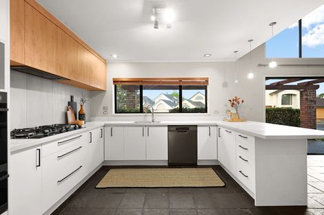 Photo of property in 6 Arcus Street, St Andrews, Hamilton, 3200
