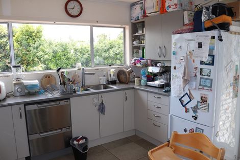 Photo of property in 1/44 College Road, Northcote, Auckland, 0627
