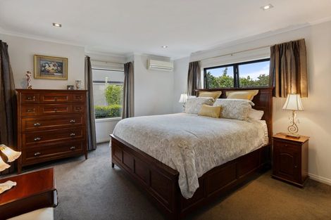 Photo of property in 1 Ringwood Place, Whitianga, 3510