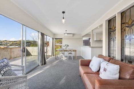 Photo of property in 9 Keel Place, Whitby, Porirua, 5024