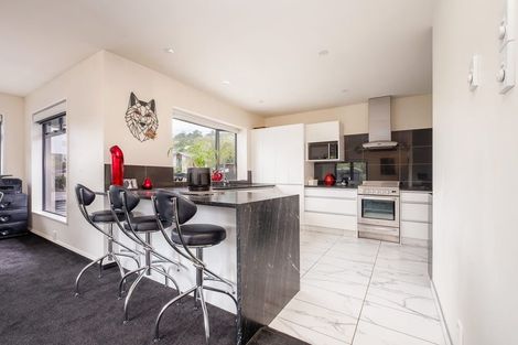 Photo of property in 2 Whaka Terrace, Huntsbury, Christchurch, 8022