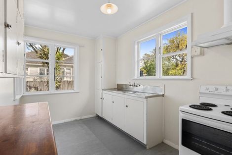 Photo of property in 13 Holcombe Place, Somerfield, Christchurch, 8024