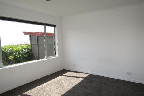 Photo of property in 13 Besley Place, Acacia Bay, Taupo, 3330