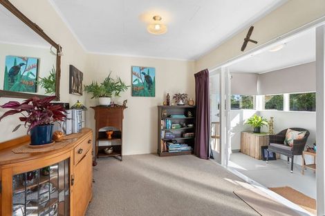 Photo of property in 203 Parkhurst Road, Parakai, 0830