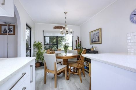 Photo of property in 23 Moire Road, Massey, Auckland, 0614