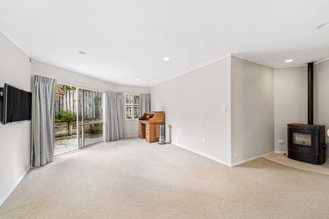 Photo of property in 14 Palmgreen Court, Stanmore Bay, Whangaparaoa, 0932
