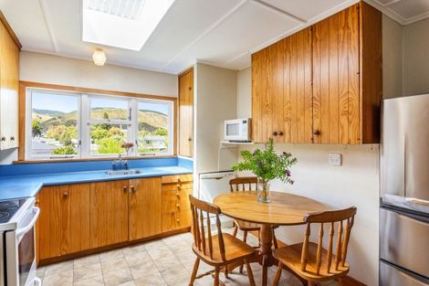 Photo of property in 138 Arawhata Road, Paraparaumu, 5032