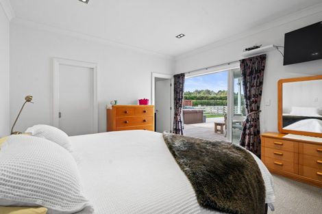 Photo of property in 270 Hughes Line, West Taratahi, Masterton, 5887